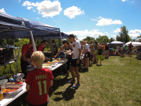 Post Race Picinic Tradition - Photo Creit Arah Bahn