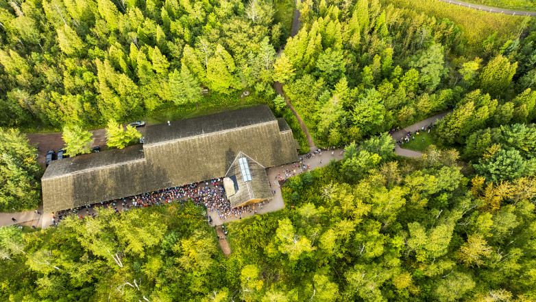 100 Mile Start at Gooseberry Falls State Park in 2024 - Photo Credit Tone Coughlin