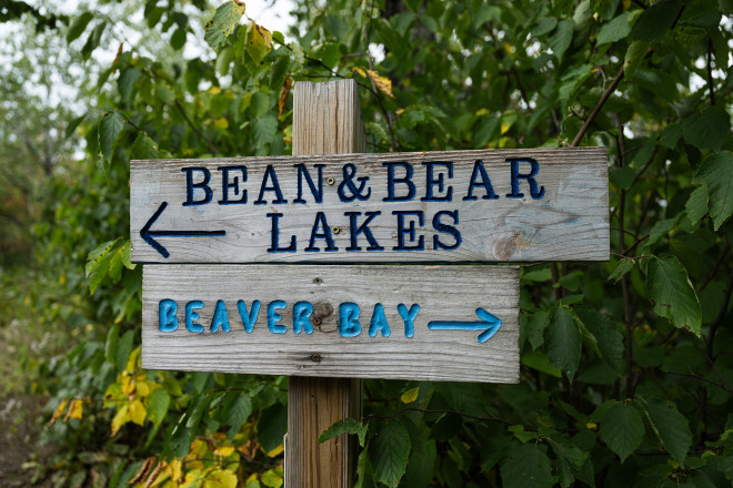 Bean and Bear Lakes Sign SFTR 2025 - Photo Credit Anastasia Wilde