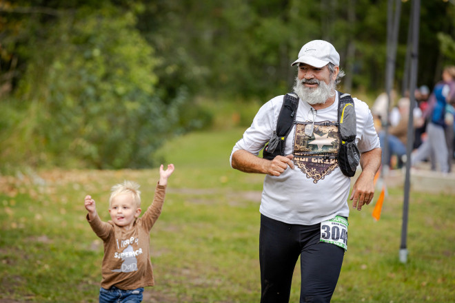 Brining In Grandpa - Photo Credit Mike Wheeler