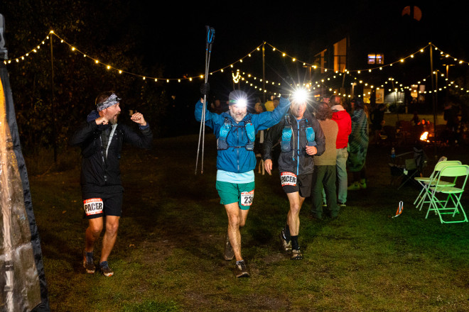 Finishing with Friends SFTR 2025 - Photo Credit Scott Rokis