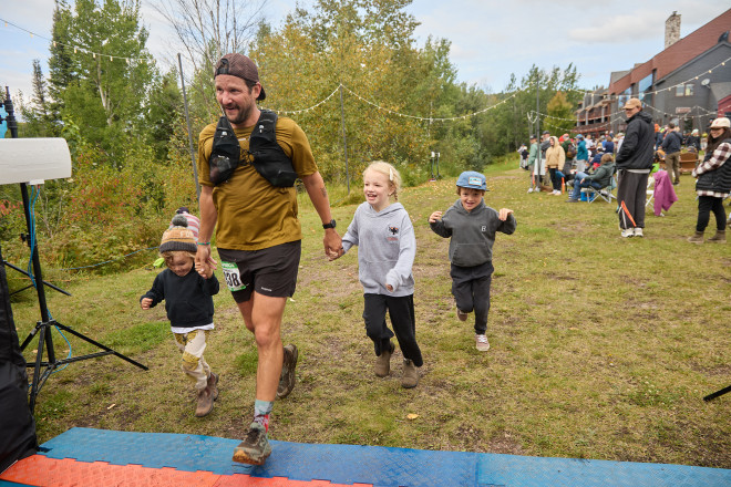 Helping Dad Across the Finish Line SFTR 2025 - Photo Credit Christine Armbruster