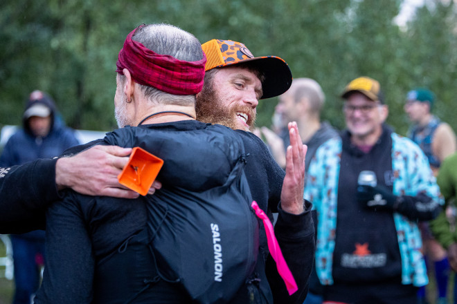 Hugs for Buds SFTR 2025 - Photo Credit Scott Rokis