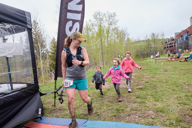 Kiddos in Tow - Photo Credit Christine Armbruster