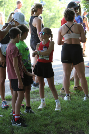 Making New Friends at the Race Start - Photo Credit Pat Lehnherr