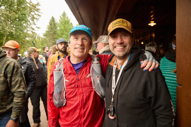 Pals at the Start of the 100 at SFTR 2025 - Photo Credit Christine Armbruster