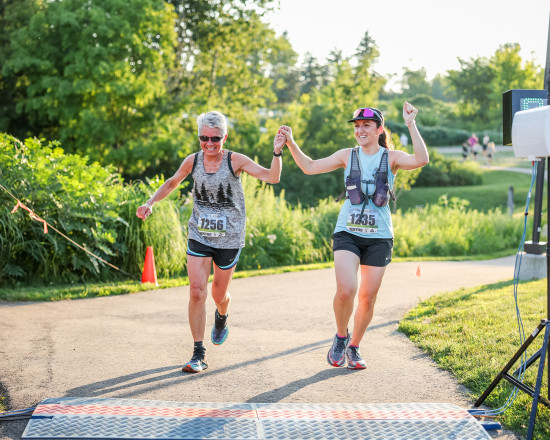 Tish and Kelsey Finishing the 2025 ESTRS Lebanon 7MI Together - Photo Credit Scott Rokis