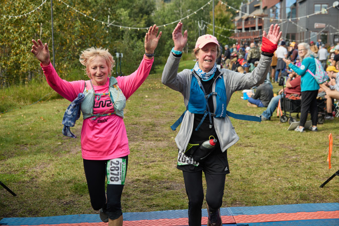 Wave Your Hands in the Air SFTR 2025 - Photo Credit Christine Armbruster